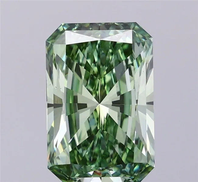 3.03ct Radiant Lab Grown Diamond (Colour Fancy Vivid Green, Clarity VS1, IGI Certified)