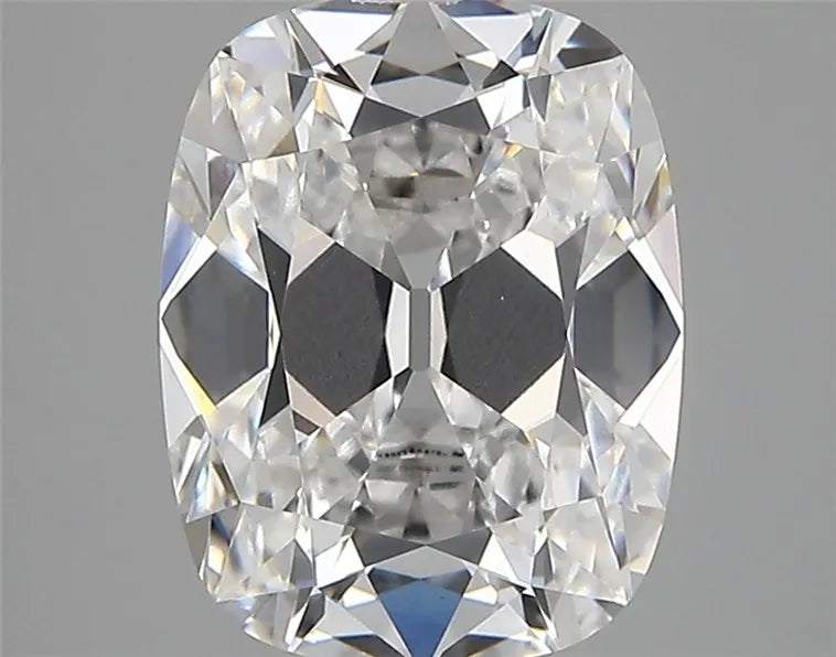 3.04ct Cushion modified Lab Grown Diamond (Colour D, Clarity VVS2, IGI Certified)