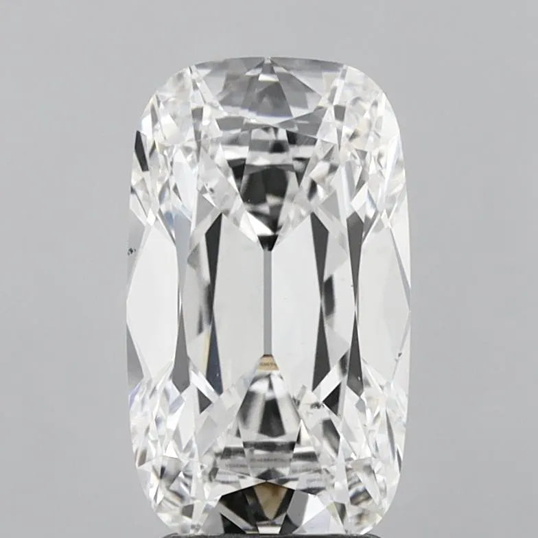 3.04ct Cushion modified Lab Grown Diamond (Colour E, Clarity VS1, IGI Certified)