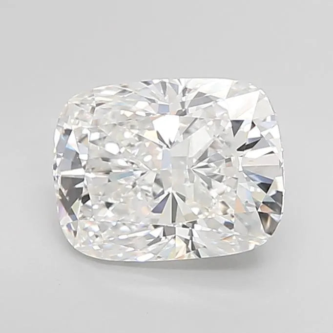 3.04ct Cushion modified Lab Grown Diamond (Colour F, Clarity VVS2, IGI Certified)