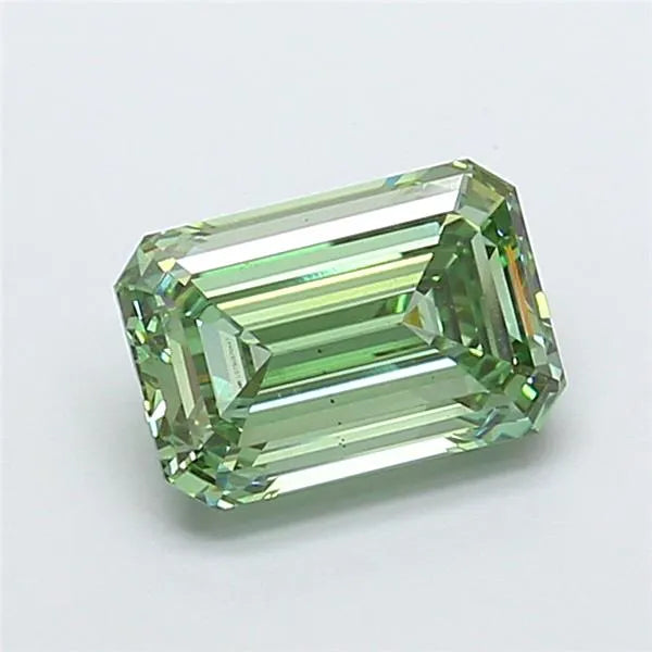 3.04ct Emerald Lab Grown Diamond (Colour Fancy Vivid Green, Clarity VS2, IGI Certified)