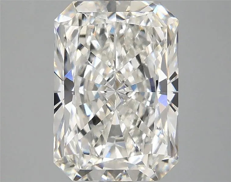 3.04ct Radiant Lab Grown Diamond (Colour F, Clarity VVS2, IGI Certified)