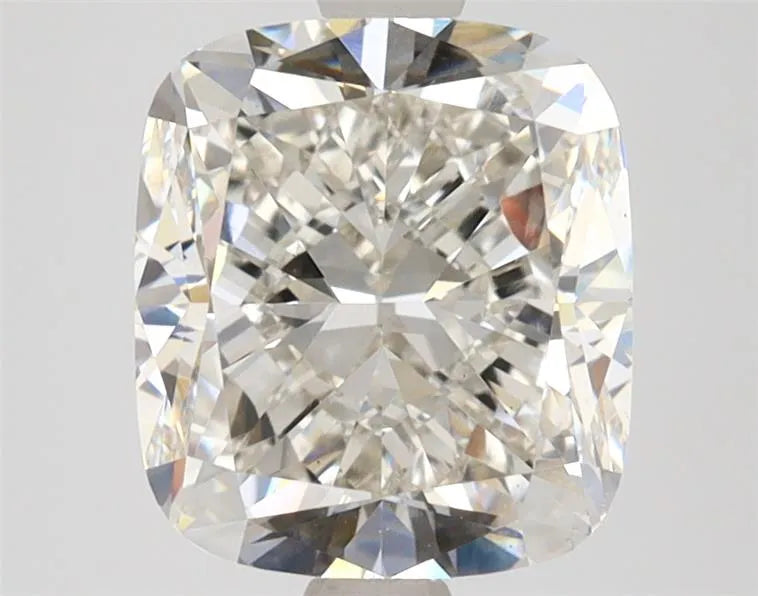 3.05ct Cushion brilliant Lab Grown Diamond (Colour G, Clarity VS1, IGI Certified)