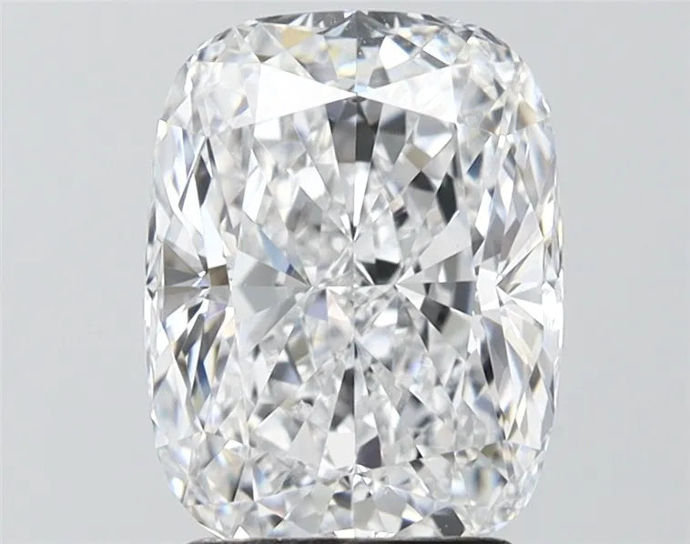 3.05ct Cushion modified Lab Grown Diamond (Colour D, Clarity VVS1, IGI Certified)