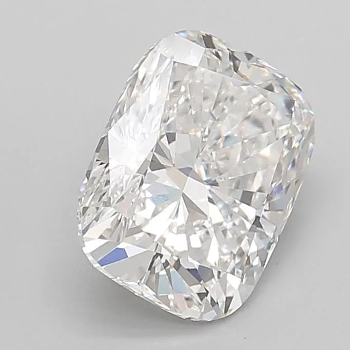 3.05ct Cushion modified Lab Grown Diamond (Colour E, Clarity VS1, IGI Certified)