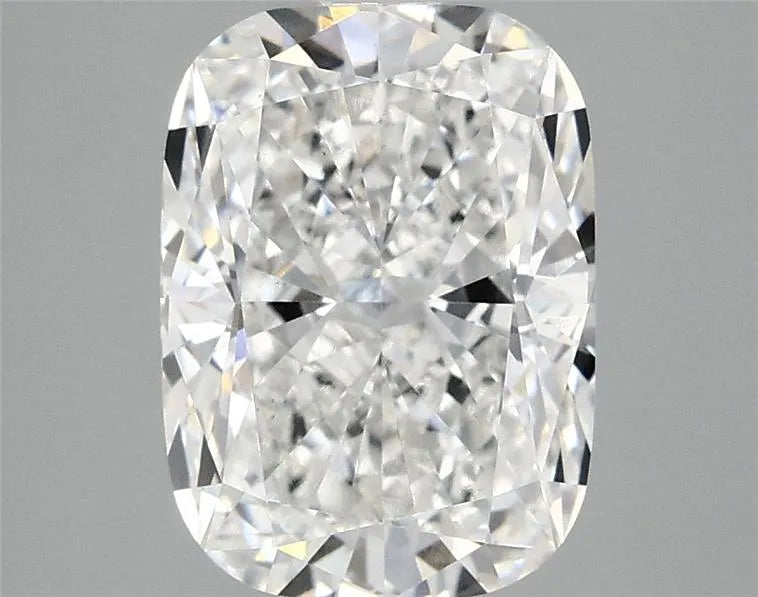 3.05ct Cushion modified Lab Grown Diamond (Colour E, Clarity VS1, IGI Certified)