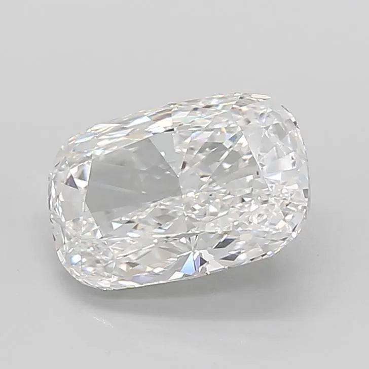 3.05ct Cushion modified Lab Grown Diamond (Colour E, Clarity VVS1, IGI Certified)