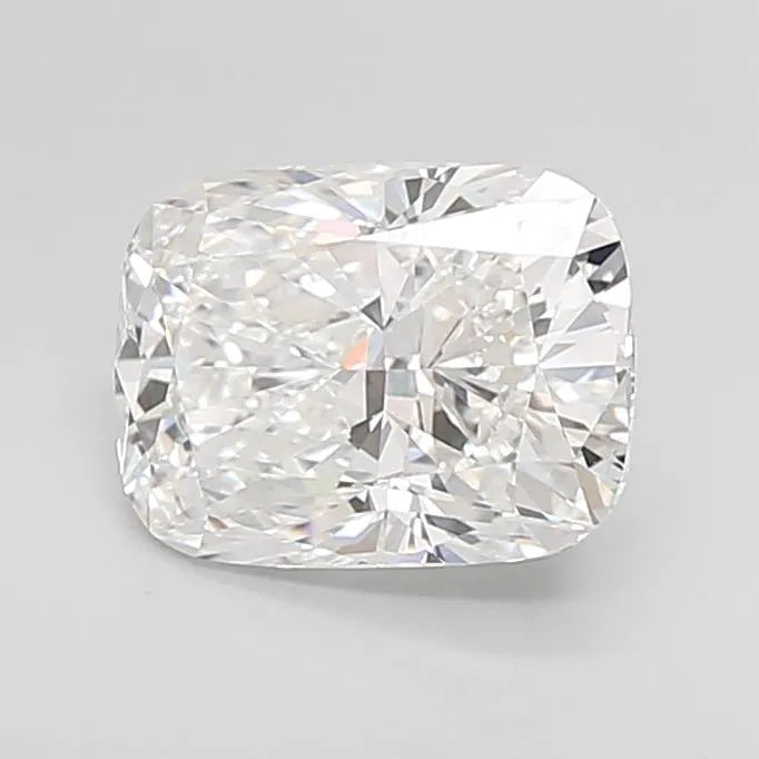 3.05ct Cushion modified Lab Grown Diamond (Colour E, Clarity VVS2, IGI Certified)