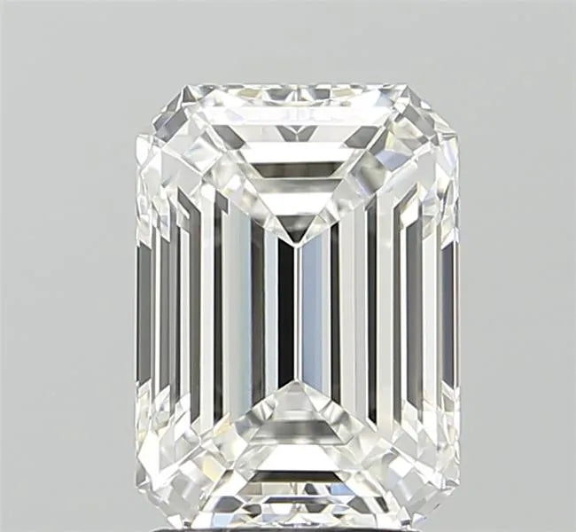 3.05ct Emerald Lab Grown Diamond (Colour F, Clarity VVS2, IGI Certified)