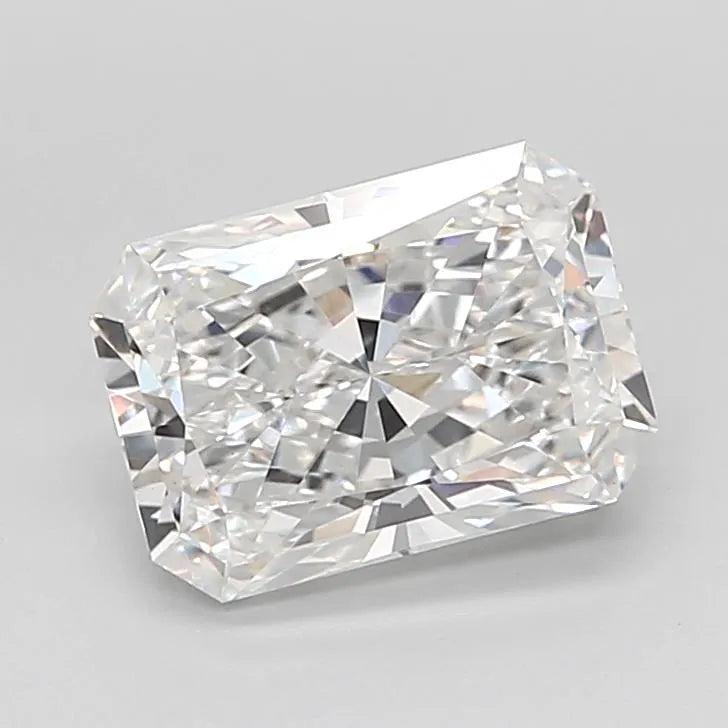 3.05ct Radiant Lab Grown Diamond (Colour E, Clarity VS1, IGI Certified)