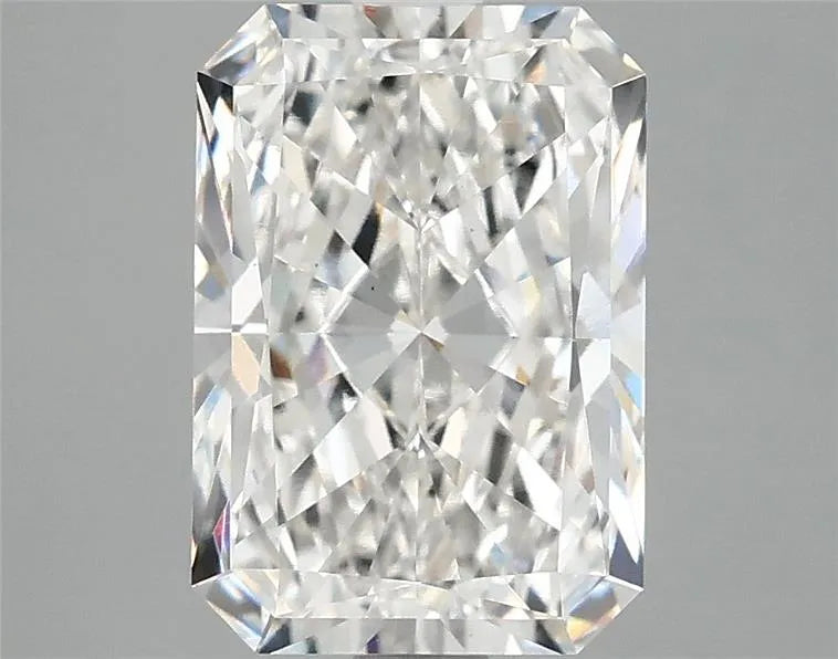 3.05ct Radiant Lab Grown Diamond (Colour F, Clarity VS1, IGI Certified)