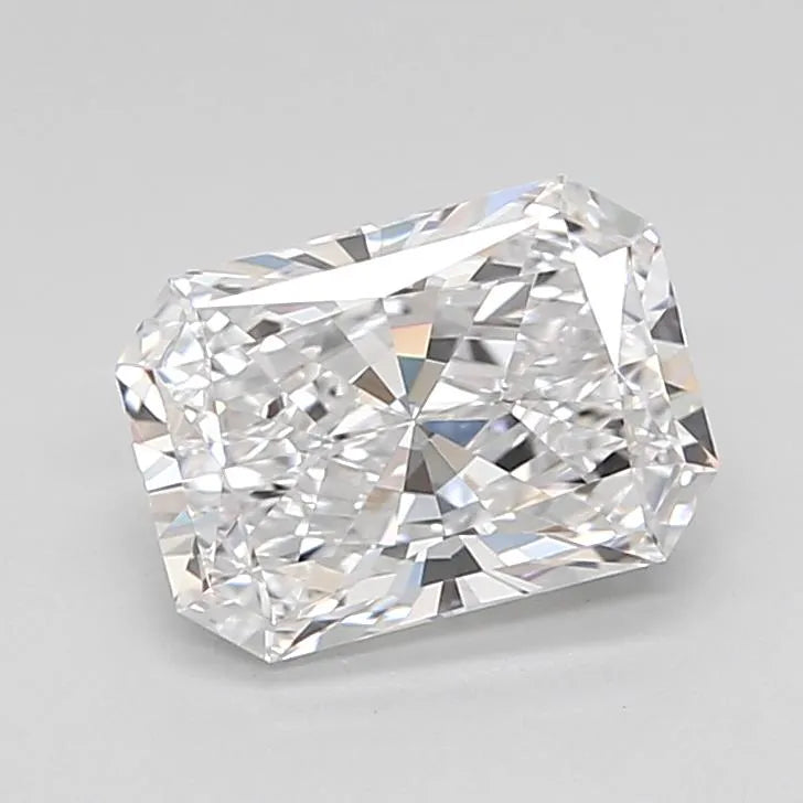 3.05ct Radiant Lab Grown Diamond (Colour F, Clarity VVS2, IGI Certified)