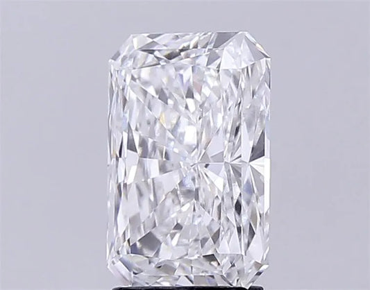 3.06ct Radiant Lab Grown Diamond (Colour D, Clarity VVS2, IGI Certified)