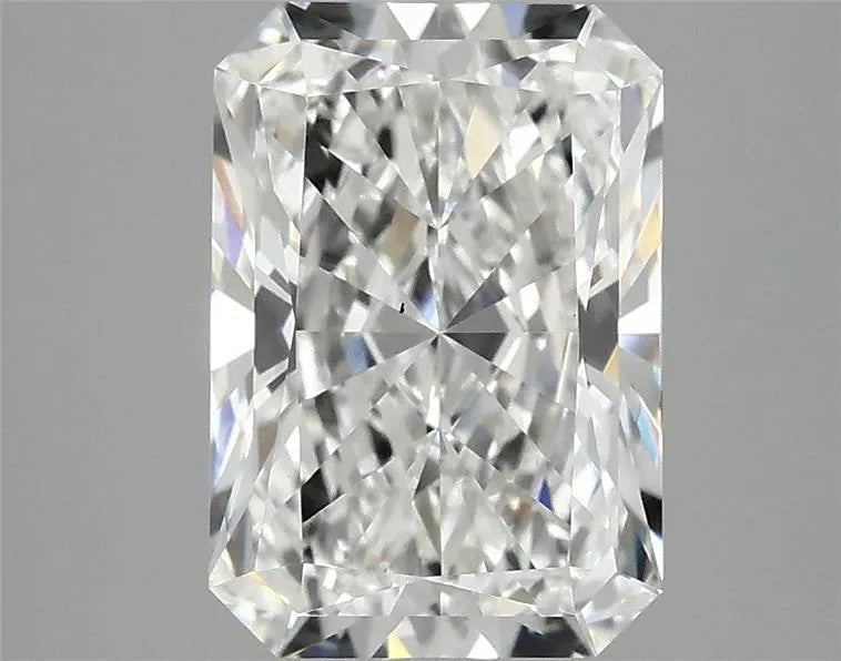 3.06ct Radiant Lab Grown Diamond (Colour E, Clarity VS1, IGI Certified)