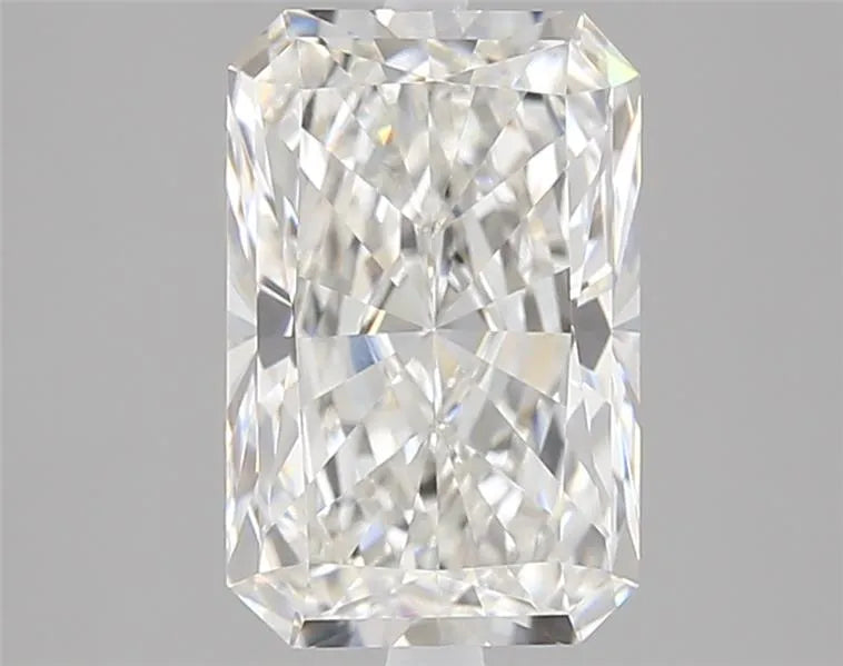 3.06ct Radiant Lab Grown Diamond (Colour E, Clarity VVS1, IGI Certified)