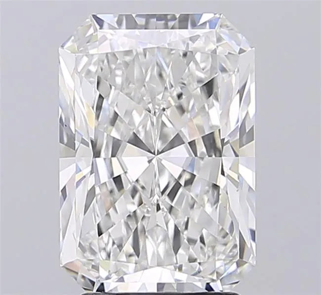 3.06ct Radiant Lab Grown Diamond (Colour E, Clarity VVS2, IGI Certified)