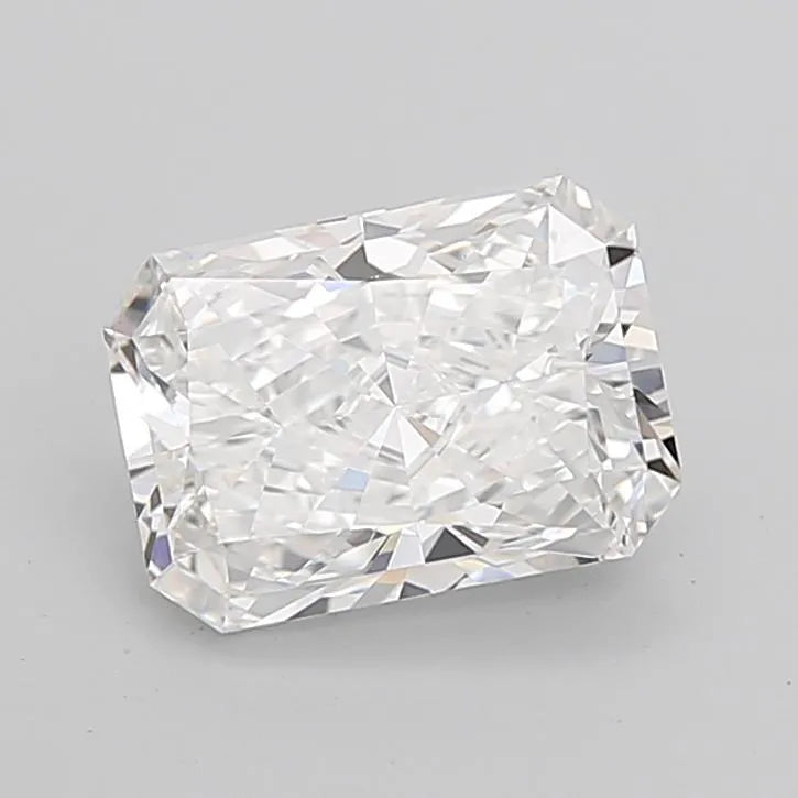 3.06ct Radiant Lab Grown Diamond (Colour E, Clarity VVS2, IGI Certified)