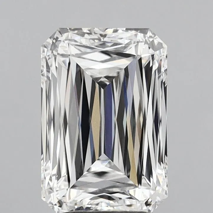 3.06ct Radiant Lab Grown Diamond (Colour F, Clarity VVS2, IGI Certified)