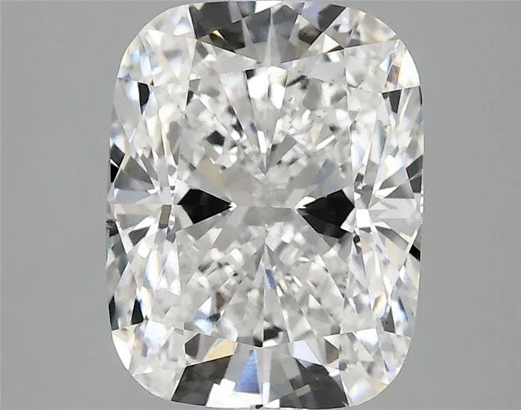 3.07ct Cushion modified Lab Grown Diamond (Colour E, Clarity VS2, IGI Certified)