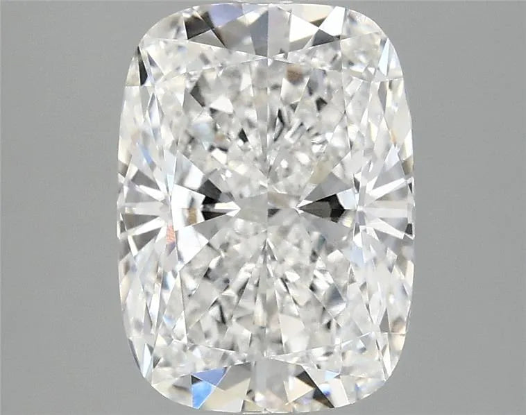 3.07ct Cushion modified Lab Grown Diamond (Colour E, Clarity VVS2, IGI Certified)