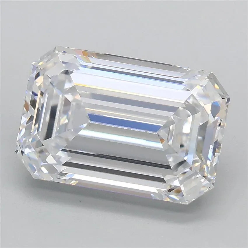 3.07ct Emerald Lab Grown Diamond (Colour D, Clarity VVS2, IGI Certified)