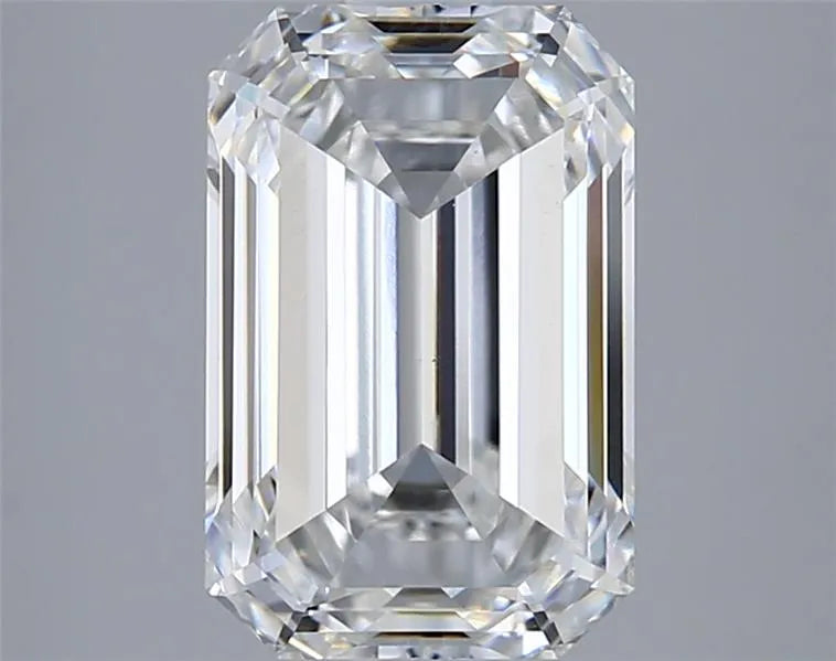 3.07ct Emerald Lab Grown Diamond (Colour F, Clarity VVS2, IGI Certified)