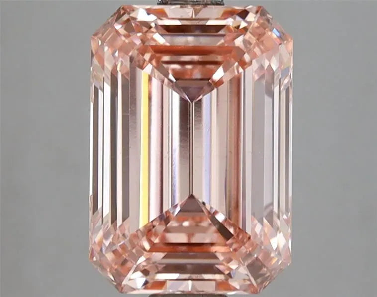 3.07ct Emerald Lab Grown Diamond (Colour Fancy Intense Pink, Clarity VS1, IGI Certified)