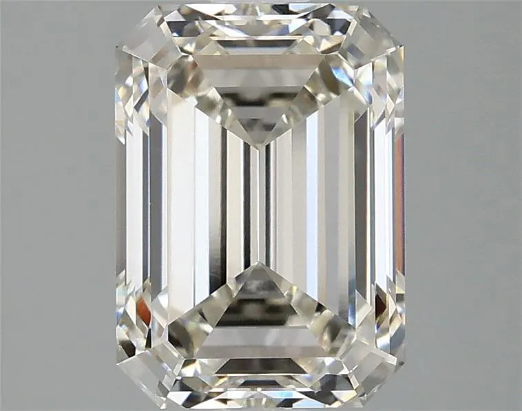 3.07ct Emerald Lab Grown Diamond (Colour H, Clarity VVS2, IGI Certified)