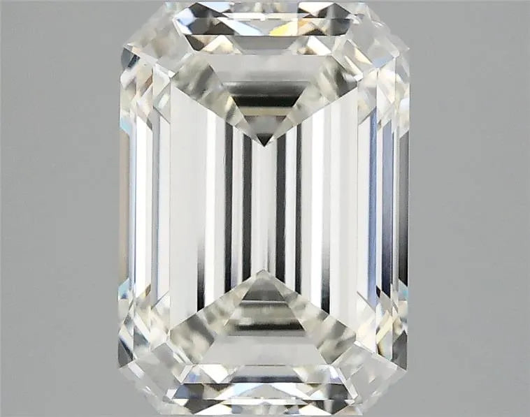 3.07ct Emerald Lab Grown Diamond (Colour H, Clarity VVS2, IGI Certified)