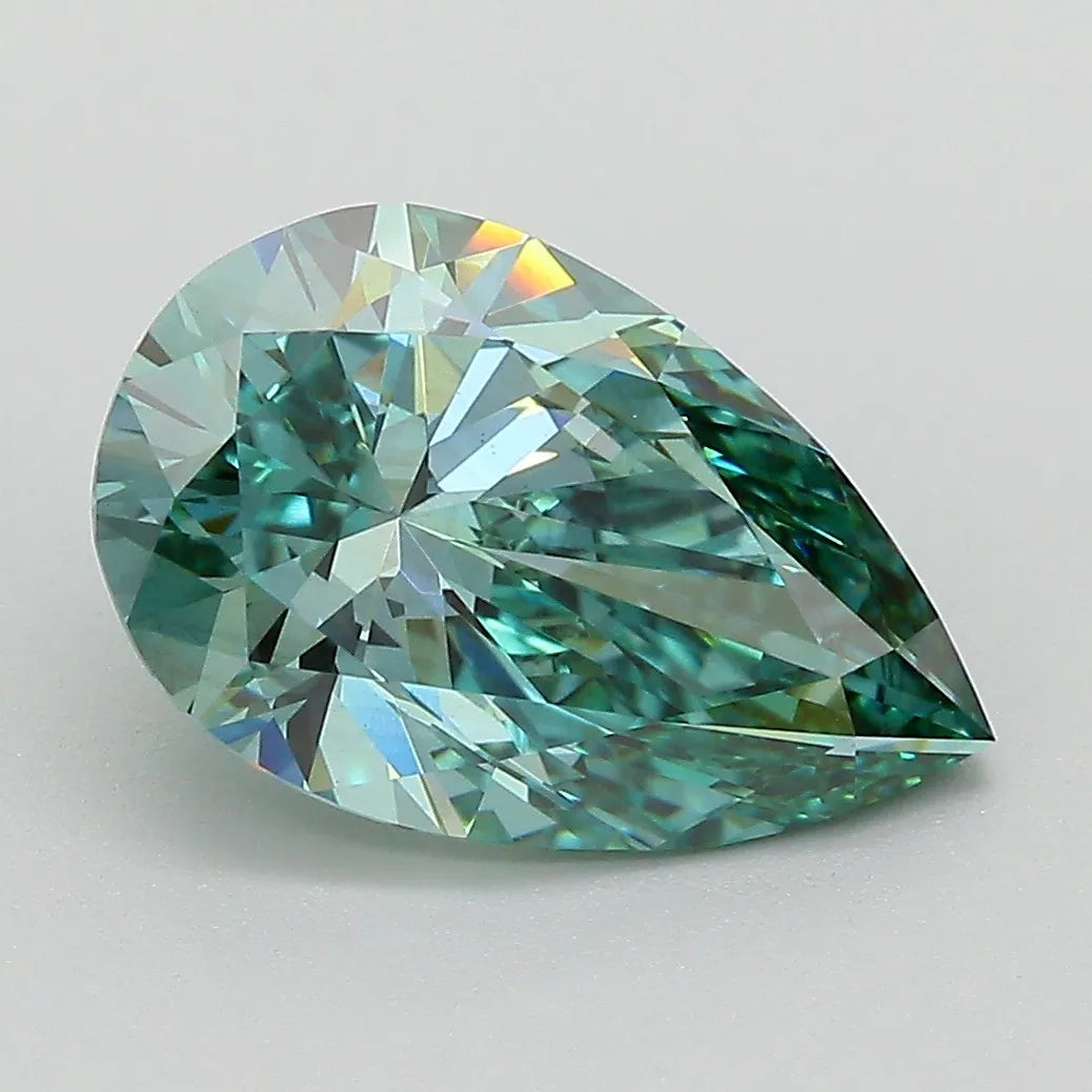 3.07ct Pear Lab Grown Diamond (Colour Fancy Vivid Green, Clarity VS2, IGI Certified)