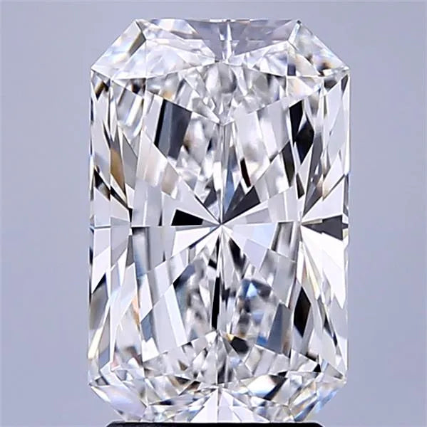 3.07ct Radiant Lab Grown Diamond (Colour D, Clarity VVS1, IGI Certified)
