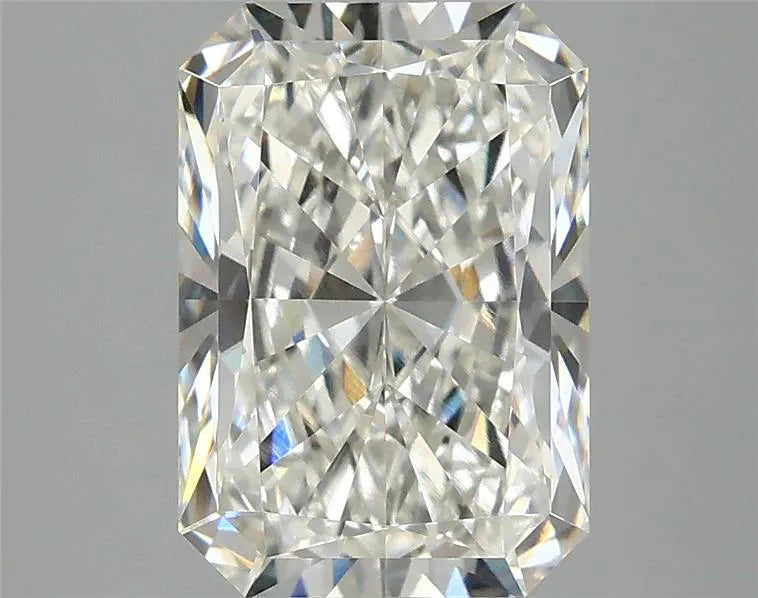 3.07ct Radiant Lab Grown Diamond (Colour F, Clarity VVS2, IGI Certified)