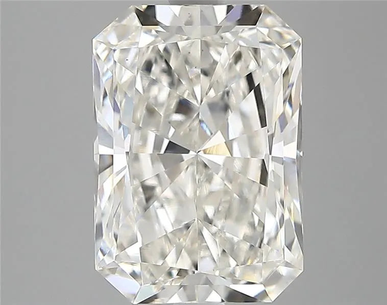 3.07ct Radiant Lab Grown Diamond (Colour G, Clarity VS1, IGI Certified)