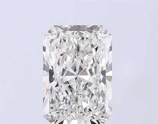 3.07ct Radiant Lab Grown Diamond (Colour G, Clarity VVS2, IGI Certified)