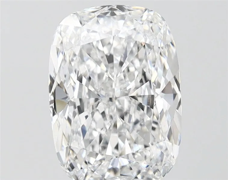 3.08ct Cushion modified Lab Grown Diamond (Colour D, Clarity VVS1, IGI Certified)