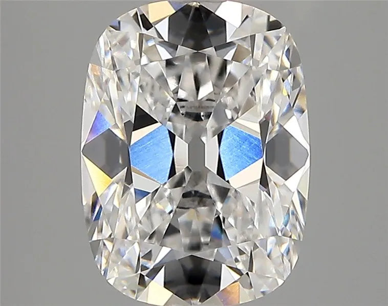 3.08ct Cushion modified Lab Grown Diamond (Colour D, Clarity VVS2, IGI Certified)