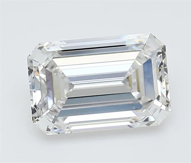3.08ct Emerald Lab Grown Diamond (Colour E, Clarity VVS2, GIA Certified)