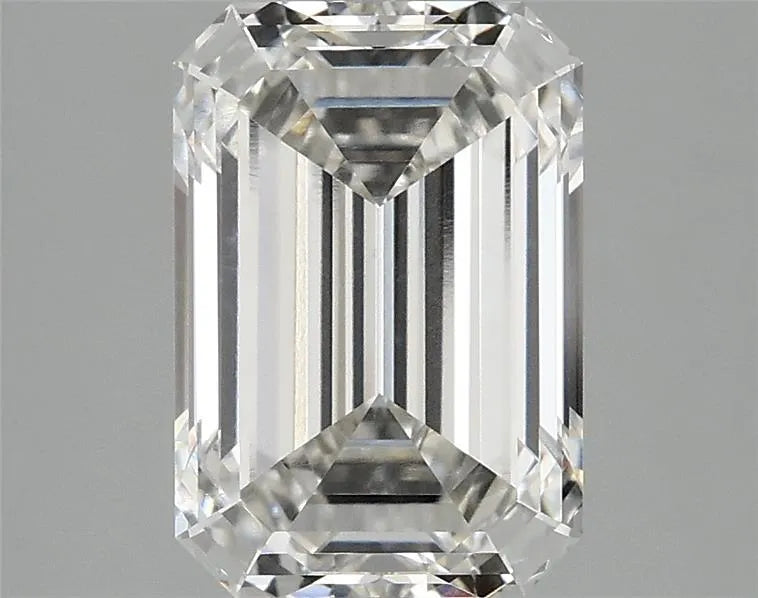 3.08ct Emerald Lab Grown Diamond (Colour G, Clarity VVS2, IGI Certified)