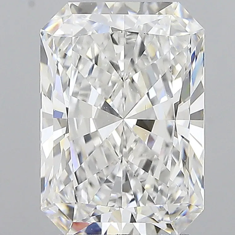 3.08ct Radiant Lab Grown Diamond (Colour E, Clarity IF, IGI Certified)