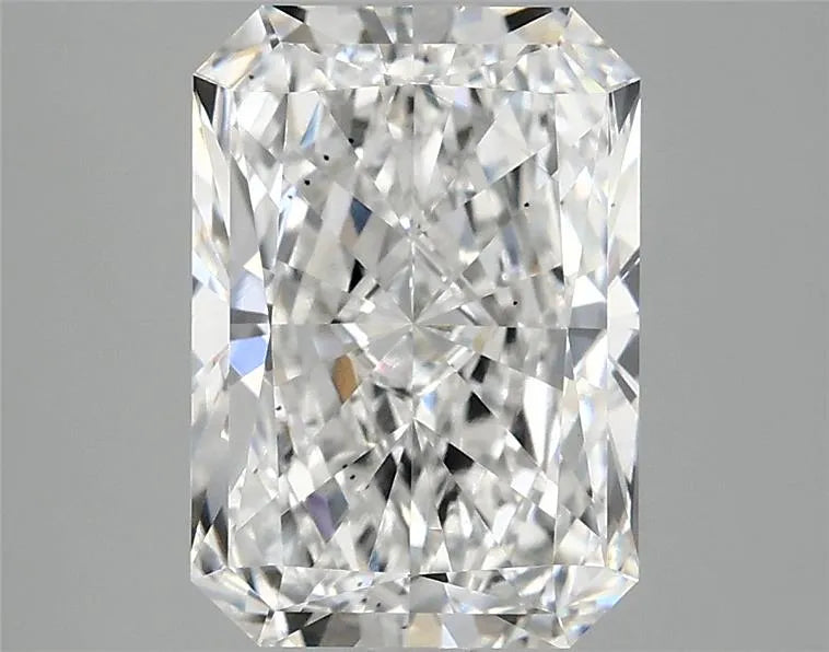 3.08ct Radiant Lab Grown Diamond (Colour E, Clarity VS2, IGI Certified)