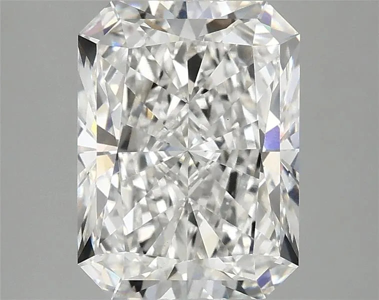 3.08ct Radiant Lab Grown Diamond (Colour F, Clarity VS1, IGI Certified)