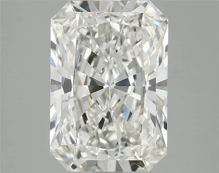 3.08ct Radiant Lab Grown Diamond (Colour F, Clarity VVS2, IGI Certified)