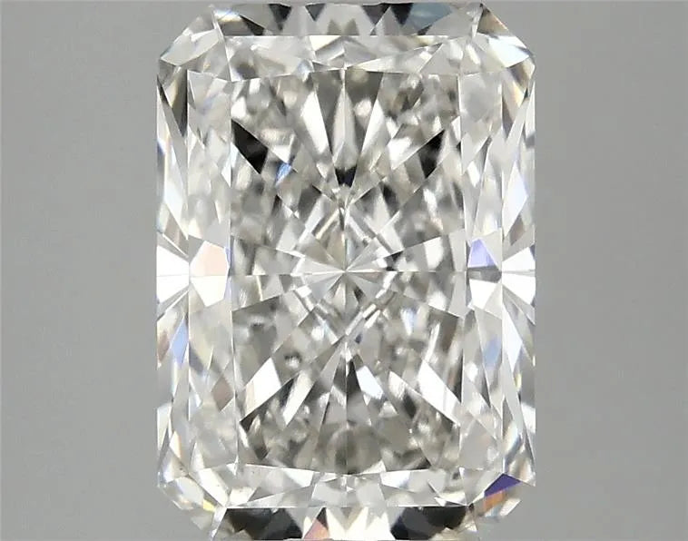 3.08ct Radiant Lab Grown Diamond (Colour G, Clarity VS1, IGI Certified)