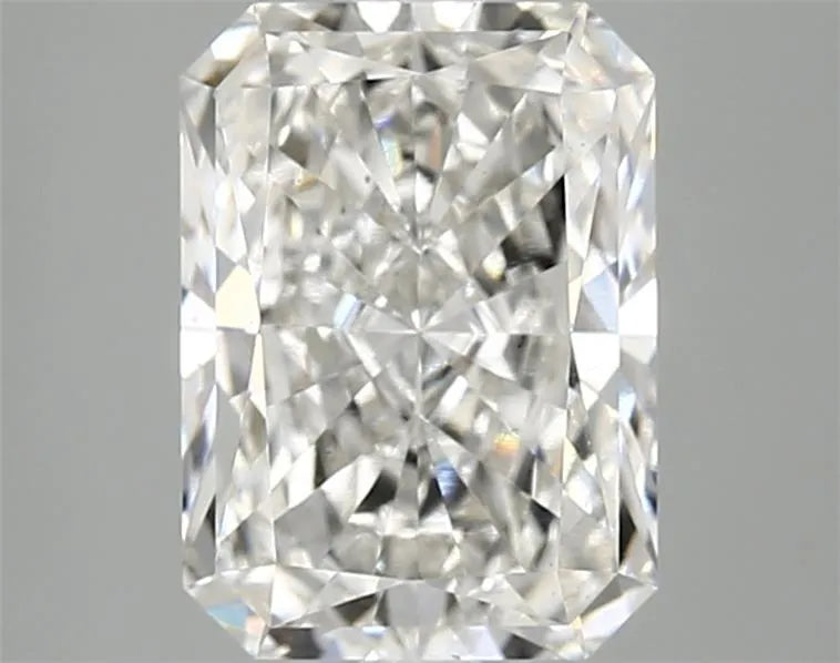 3.08ct Radiant Lab Grown Diamond (Colour G, Clarity VS2, IGI Certified)