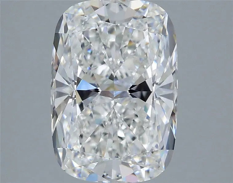 3.09ct Cushion modified Lab Grown Diamond (Colour E, Clarity VVS2, IGI Certified)
