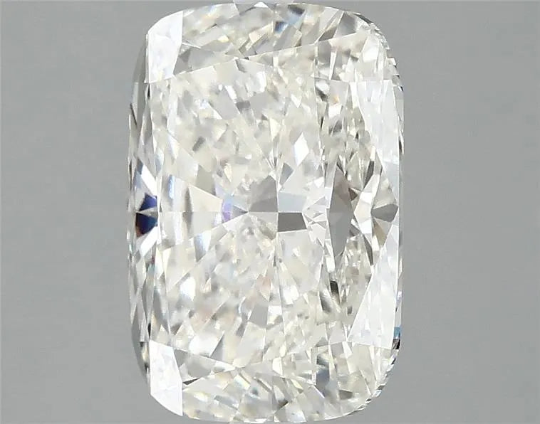 3.09ct Cushion modified Lab Grown Diamond (Colour G, Clarity VS1, IGI Certified)