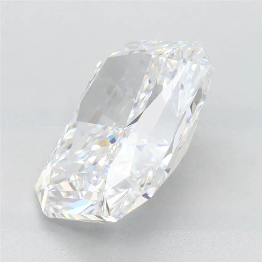 3.09ct Radiant Lab Grown Diamond (Colour D, Clarity IF, GIA Certified)