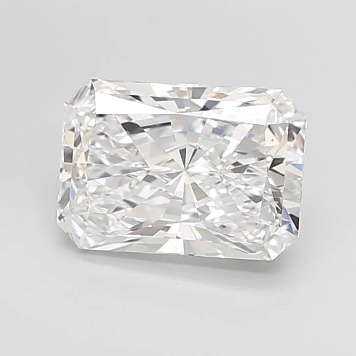 3.09ct Radiant Lab Grown Diamond (Colour D, Clarity VS1, IGI Certified)