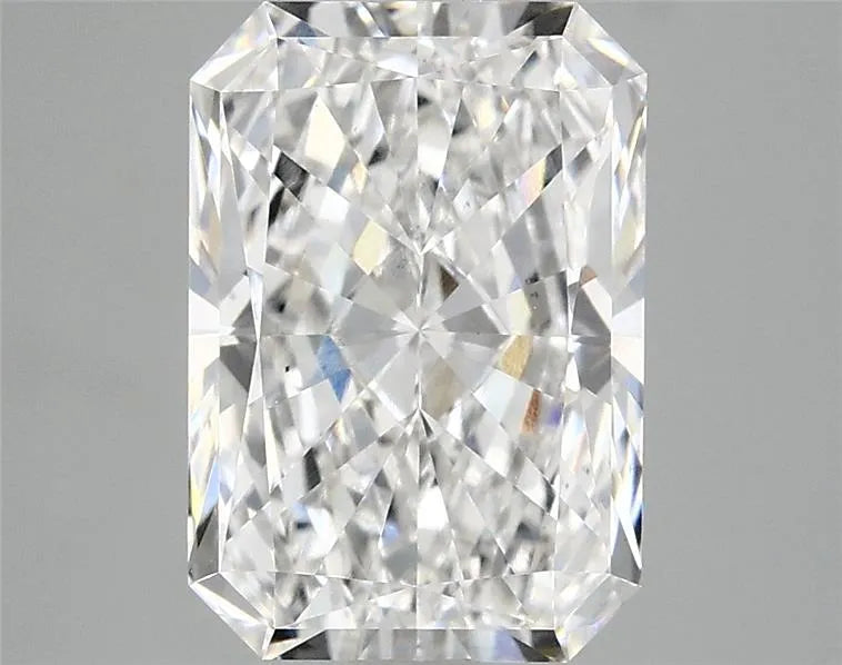 3.09ct Radiant Lab Grown Diamond (Colour D, Clarity VS2, IGI Certified)