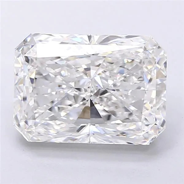 3.09ct Radiant Lab Grown Diamond (Colour D, Clarity VVS2, IGI Certified)